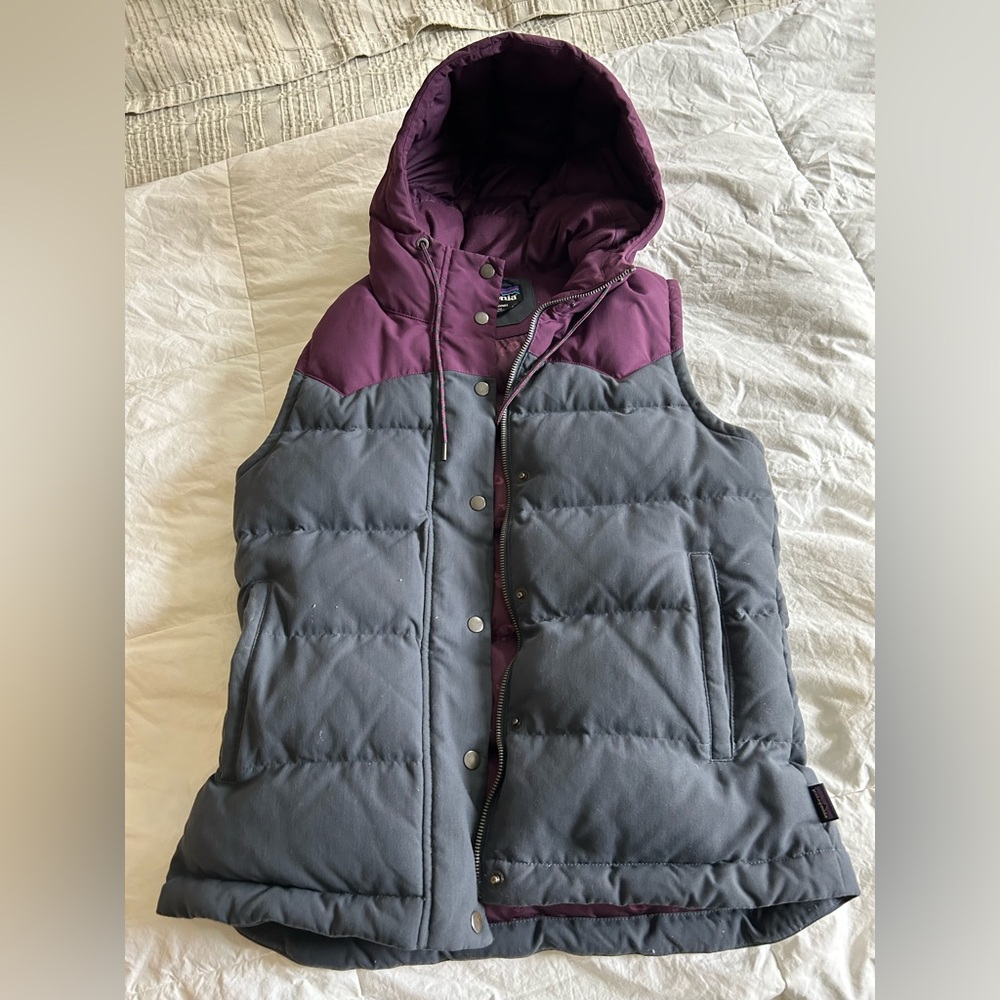 Patagonia Bivy Down Vest Deep Plum and Smolder Blue Small